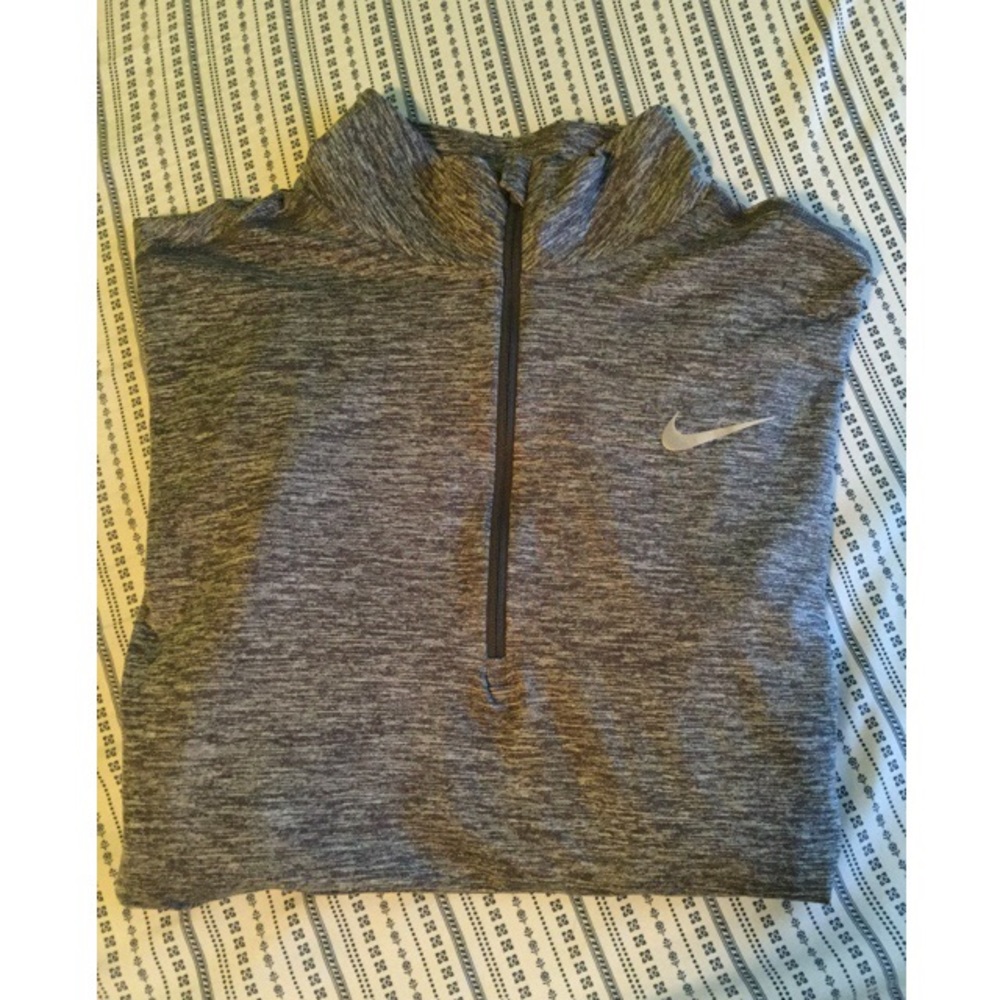 NWOT Nike 1/4 ZIP